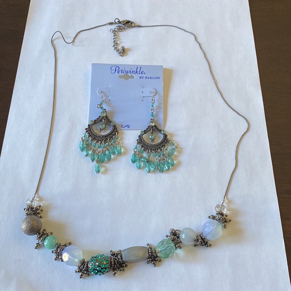Periwinkle by Barlow Necklace and Earrings Combo, Gorgeous 🔥❤️❤️❤️🔥 - Picture 4 of 5